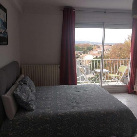 Residence D'Anjou - Grand Studio Avec Balcon Et Parking Privatif Perpignan Exteriör bild