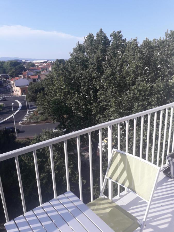 Residence D'Anjou - Grand Studio Avec Balcon Et Parking Privatif Perpignan Exteriör bild